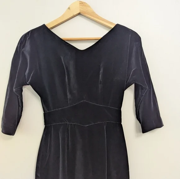 Vintage‎ Black Velvet Cocktail Mid-length Dress Empire Waist Wiggle - Picture 5 of 13